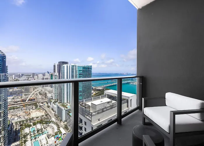 Elegant Studio W Best Miami Location!